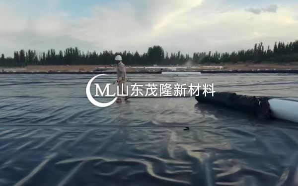 《中國石化庫車商儲庫工程》土工膜、土工布施工  第3張