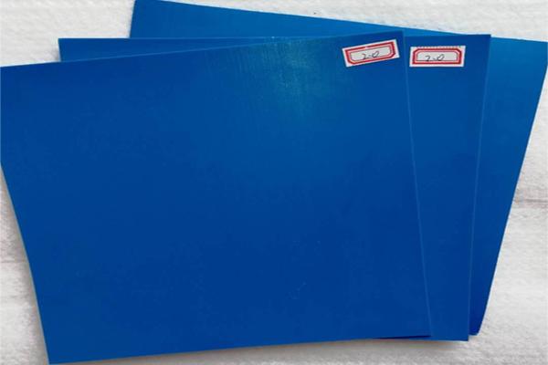 藍色和綠色的土工膜能使用多長時間？  第1張