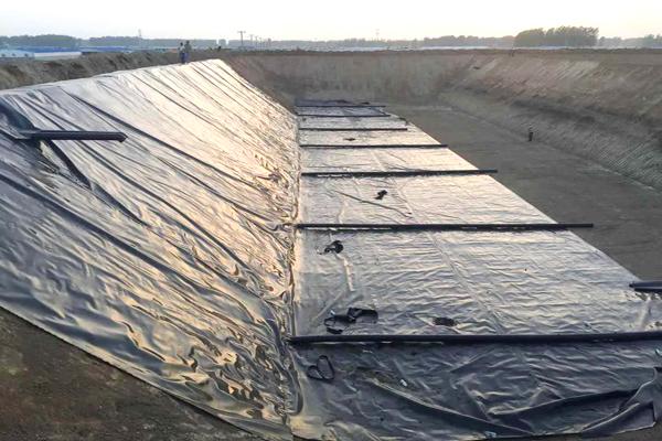 不同環(huán)境對土工膜性能的影響及其分析  第1張