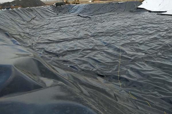 不同環(huán)境對土工膜性能的影響及其分析  第2張