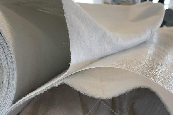 復合土工膜搭接技巧：不同材質應該用什么材料？  第1張