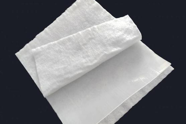 復(fù)合土工膜的缺點(diǎn)有哪些？  第1張