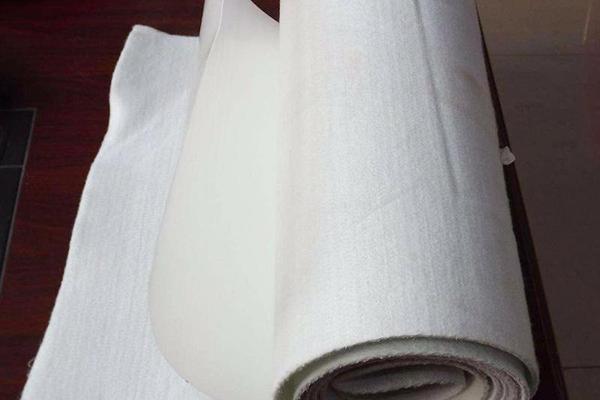 復合土工膜需要留縫嗎  第3張