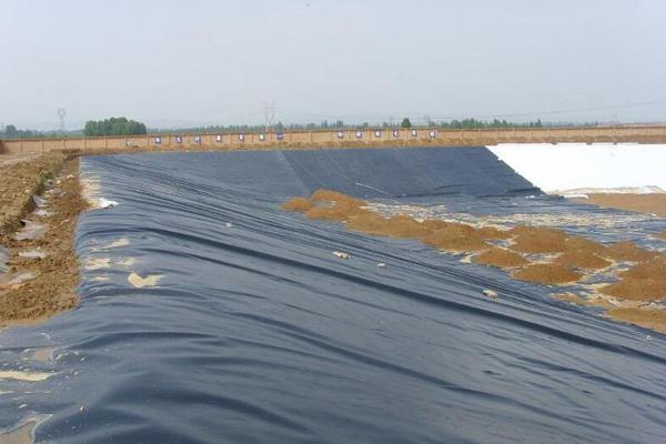 復合土工膜怎么固定在墻上  第3張